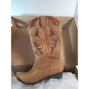 Coconuts by Matisse Tan and Brown Ankle Boots